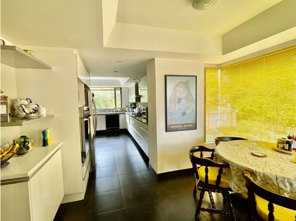 Apartamento de 3 alcobas en venta en Bellavista, Bogotá, 393 m² · foto 10 de 20