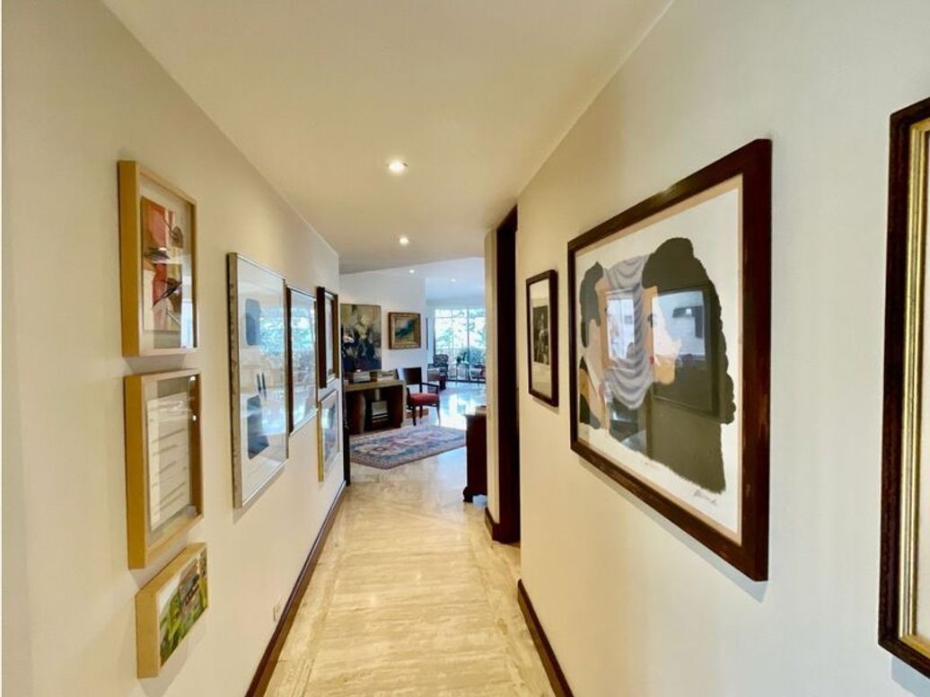Apartamento de 3 alcobas en venta en Bellavista, Bogotá, 393 m² · foto 7 de 20