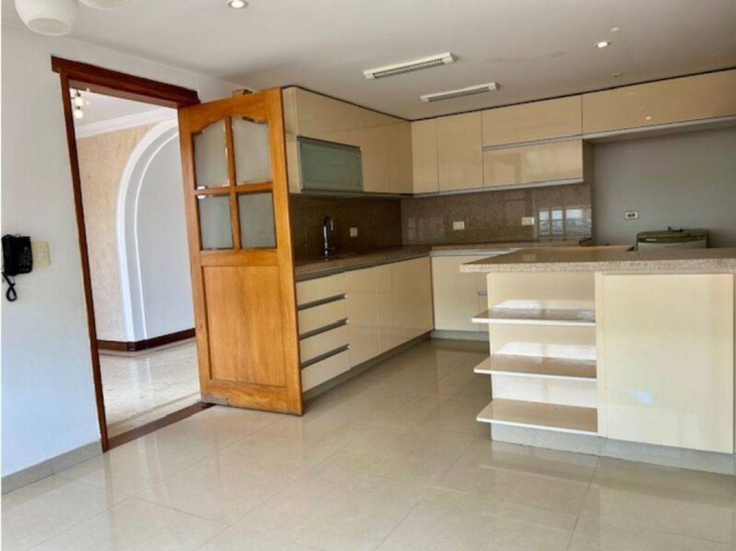 Casa de 4 alcobas en venta en San José De Bavaria, Bogotá, 220 m² · foto 17 de 20