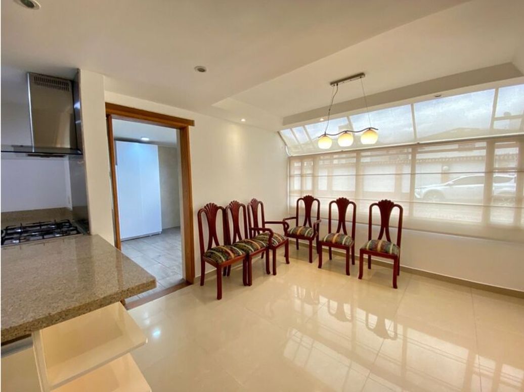 Casa de 4 alcobas en venta en San José De Bavaria, Bogotá, 220 m² · foto 19 de 20