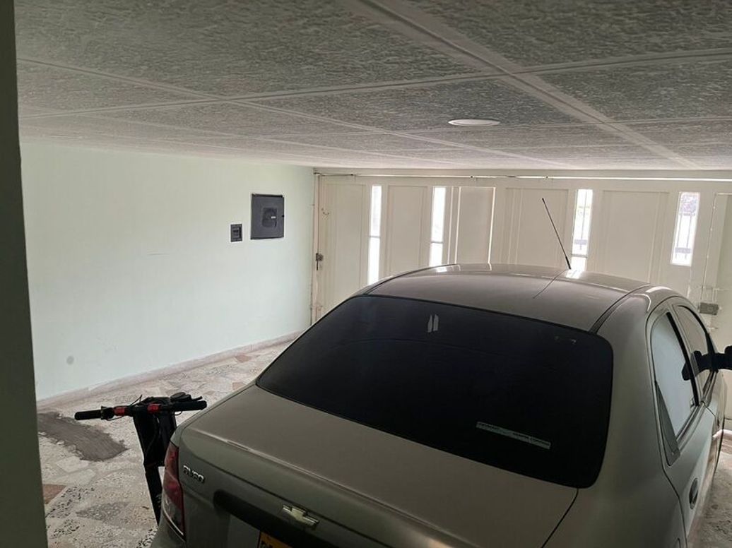 Casa de 3 alcobas en venta en Usaquén, Bogotá, 245 m² · foto 10 de 11