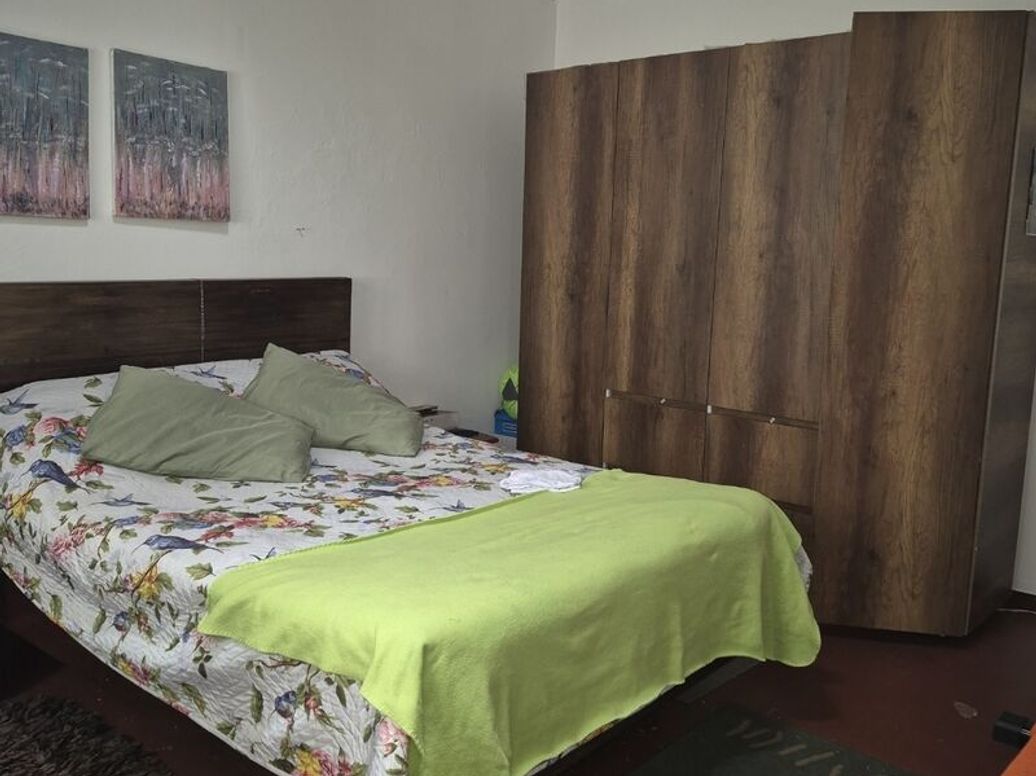 Casa de 8 alcobas en venta en Santa Helenita, Bogotá, 325 m² · foto 16 de 20