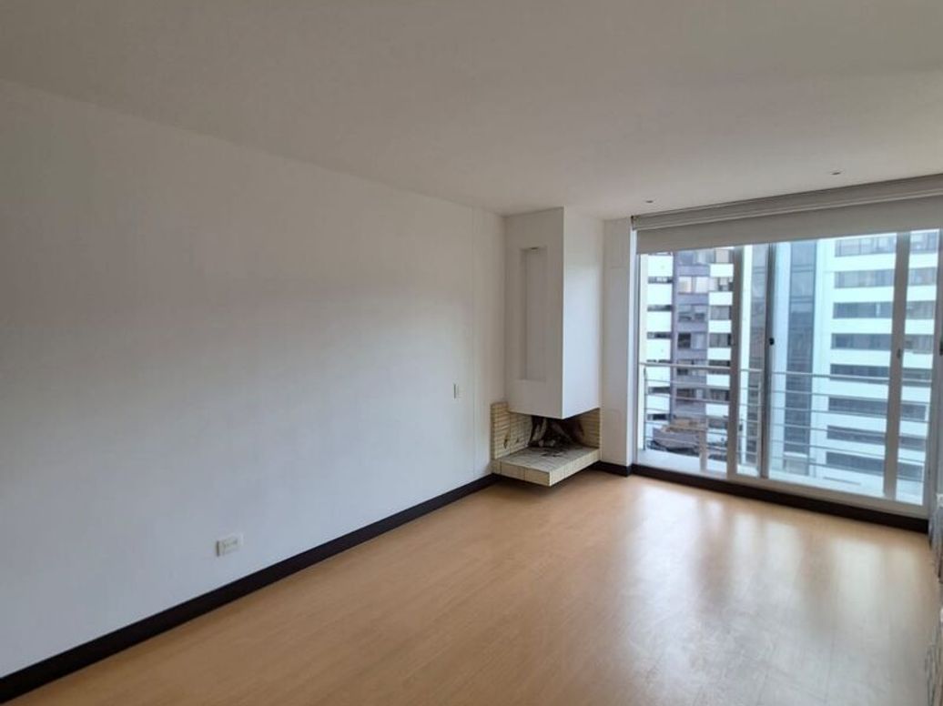 Apartamento de 1 alcoba en venta en Santa Barbara Central, Bogotá, 70 m² · foto 3 de 20