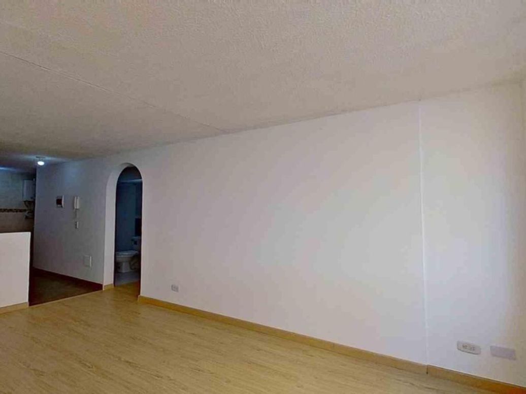 Apartamento de 3 alcobas en venta en Tierra Buena, Bogotá, 55 m² · foto 2 de 12