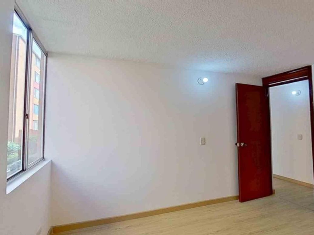 Apartamento de 3 alcobas en venta en Tierra Buena, Bogotá, 55 m² · foto 7 de 12