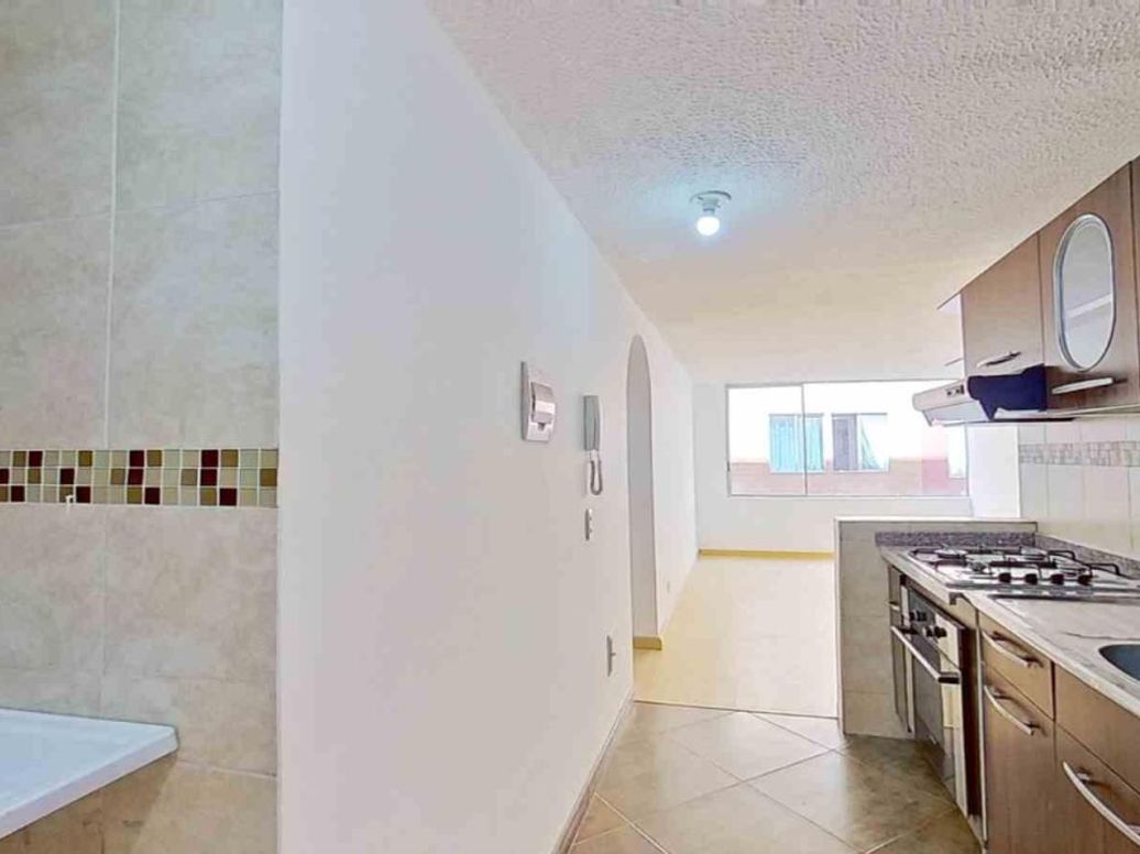 Apartamento de 3 alcobas en venta en Tierra Buena, Bogotá, 55 m² · foto 9 de 12