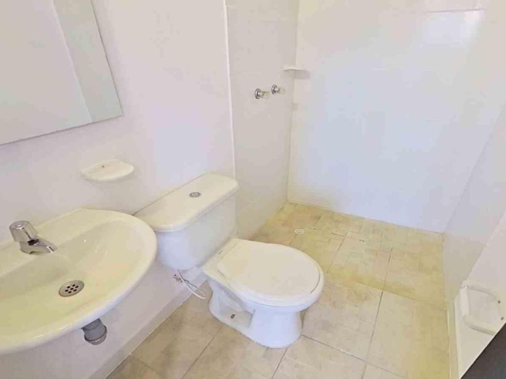 Apartaestudio en venta en Villa Alsacia, Bogotá, 37 m² · foto 13 de 14