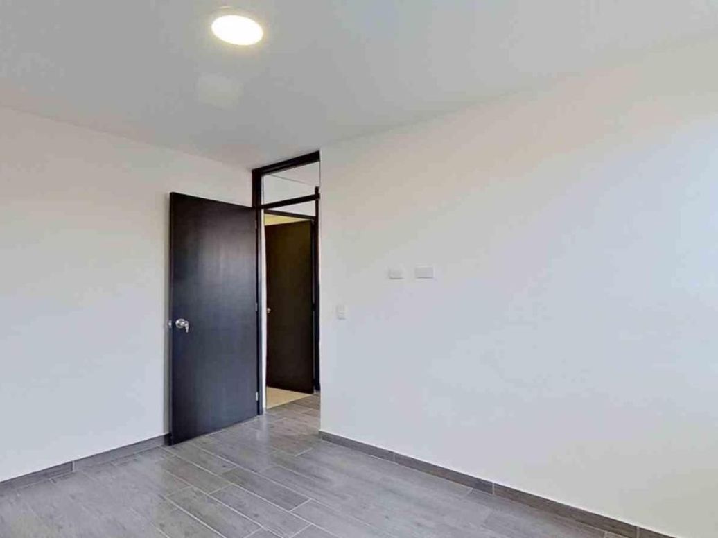 Apartaestudio en venta en Villa Alsacia, Bogotá, 37 m² · foto 9 de 14
