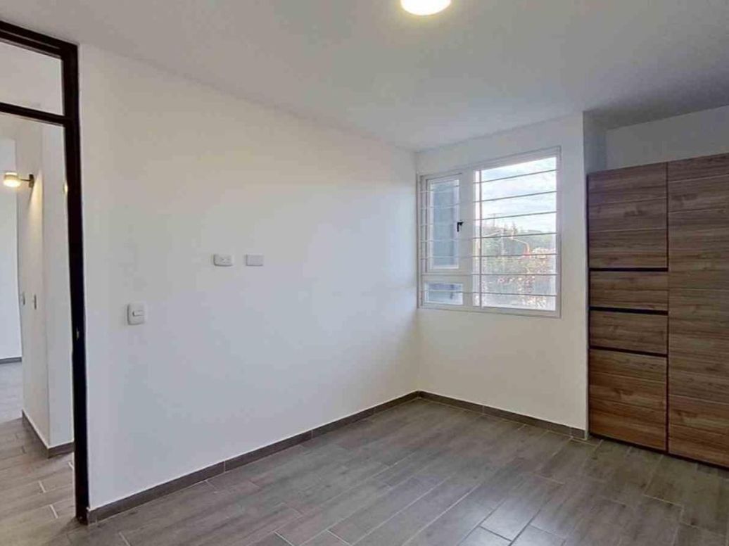 Apartaestudio en venta en Villa Alsacia, Bogotá, 37 m² · foto 7 de 14