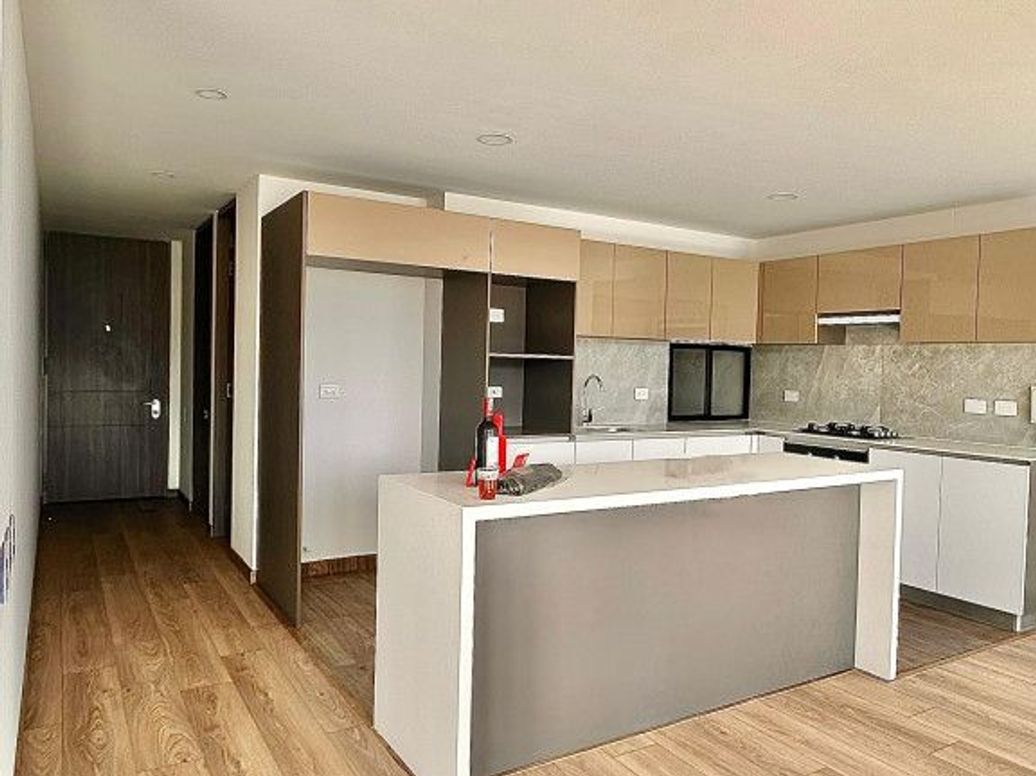 Apartamento de 3 alcobas en venta en El Plan, Bogotá, 108 m² · foto 7 de 12