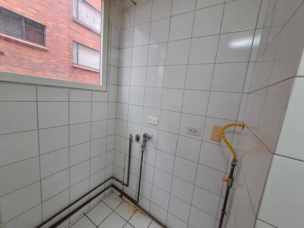 Apartamento en arriendo en Ub. Santa Coloma, Bogotá · foto 15 de 18