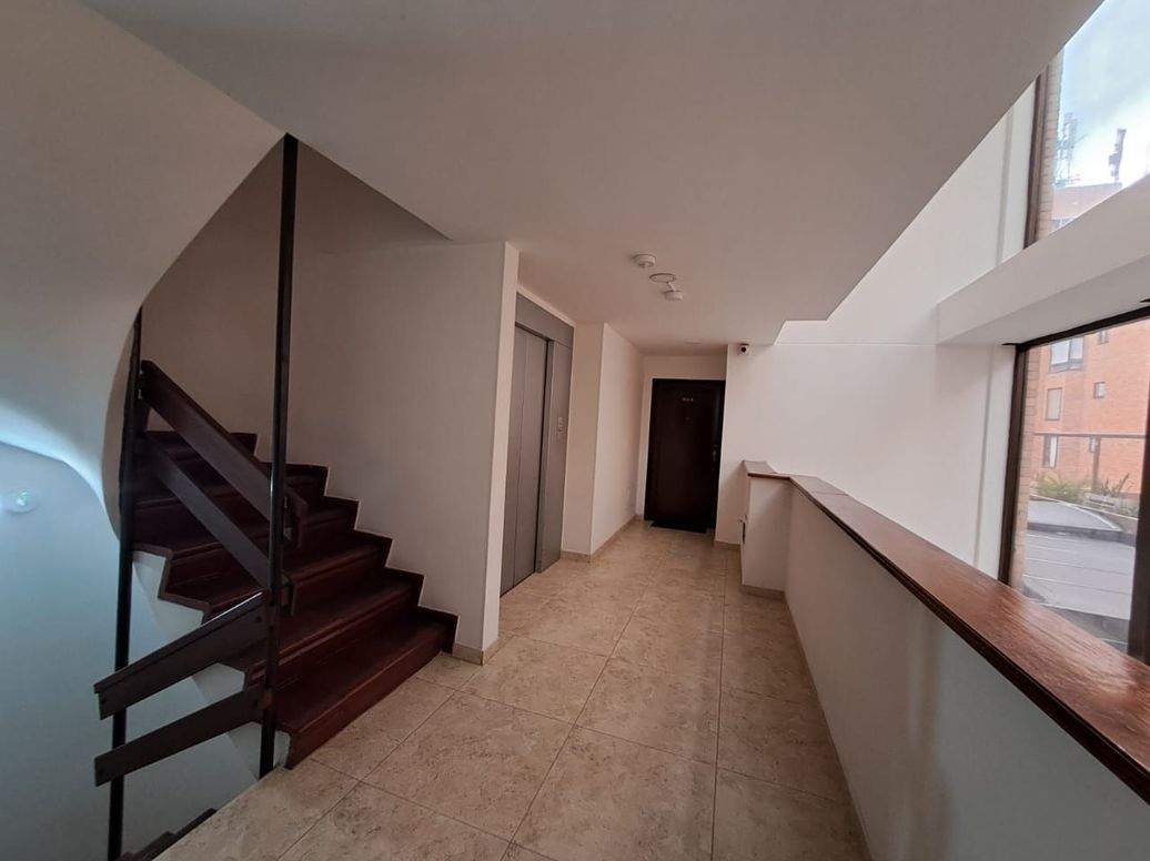 Apartamento en arriendo en Ub. Santa Coloma, Bogotá · foto 5 de 18