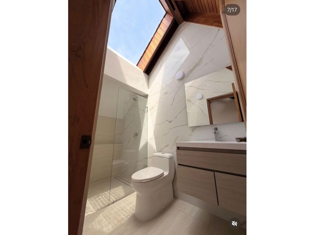 Casa de 4 alcobas en venta en Guaymaral, Bogotá, 323 m² · foto 16 de 17