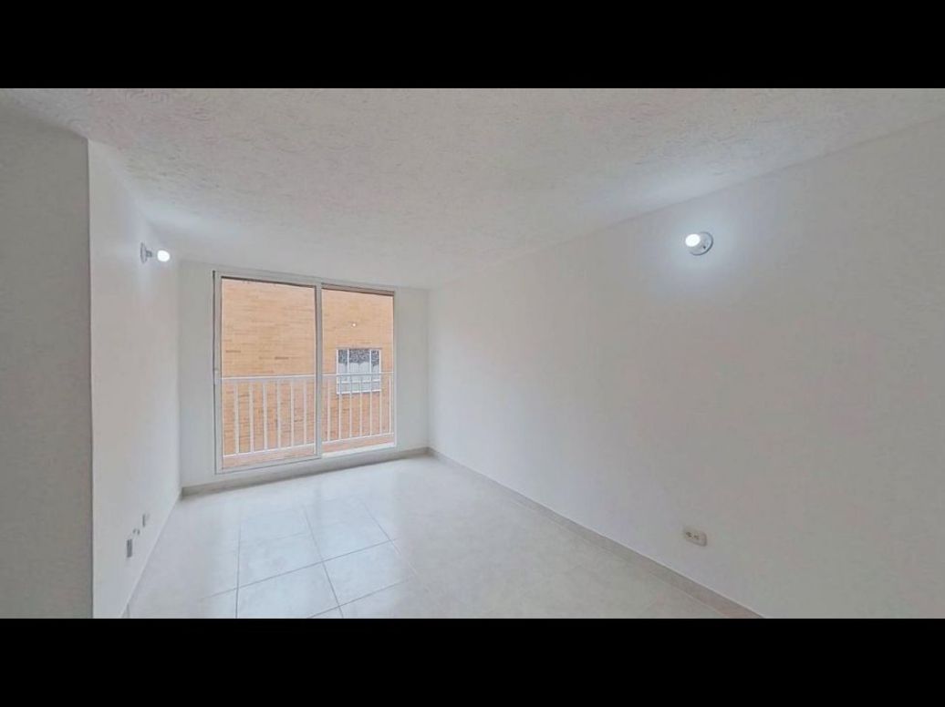 Apartamento de 3 alcobas en venta en Verbenal, Bogotá, 47 m² · foto 3 de 19
