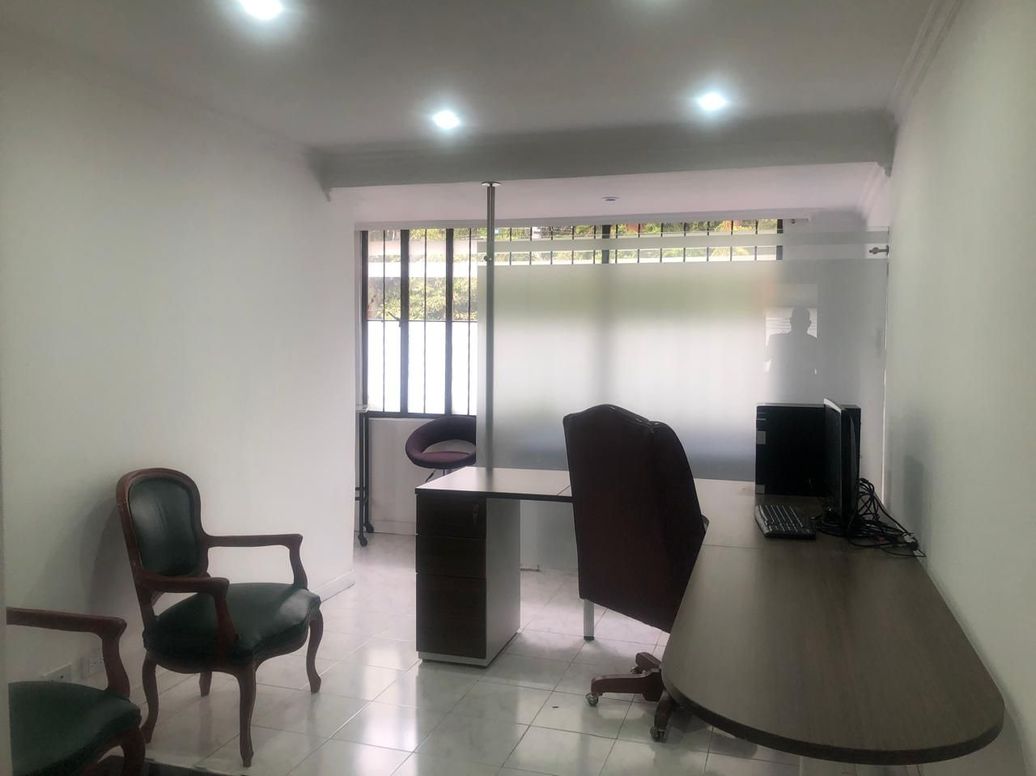 Casa de 4 alcobas en arriendo en Ub. Santa Coloma, Bogotá, 185 m² · foto 9 de 20
