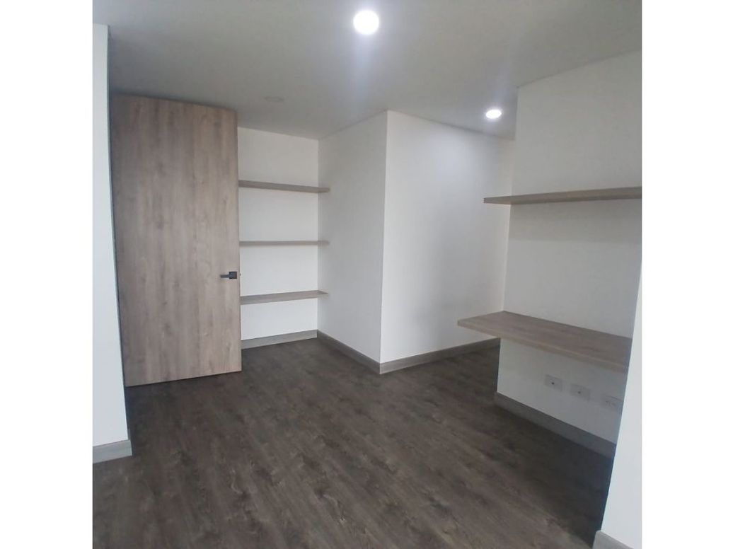 Apartamento de 3 alcobas en venta en Chapinero, Bogotá, 90 m² · foto 11 de 20