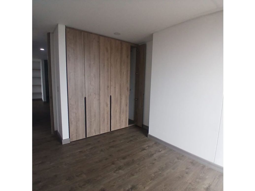 Apartamento de 3 alcobas en venta en Chapinero, Bogotá, 90 m² · foto 15 de 20