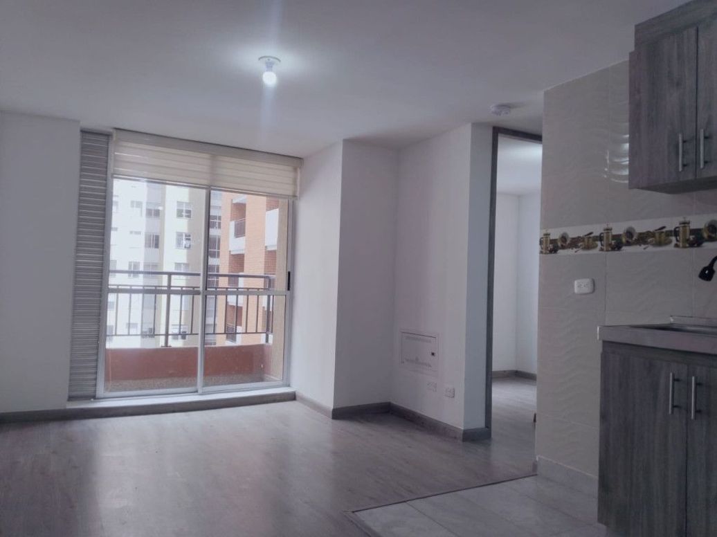 Apartamento de 2 alcobas en venta en Valladolid, Bogotá, 39 m² · foto 3 de 16