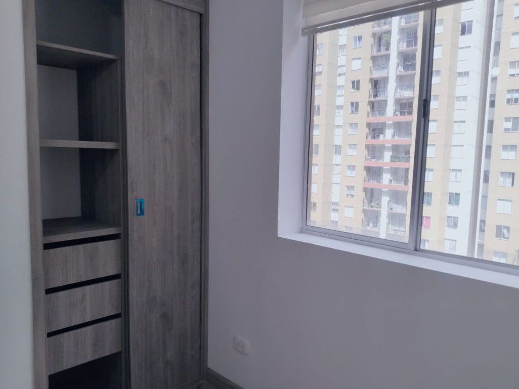 Apartamento de 2 alcobas en venta en Valladolid, Bogotá, 39 m² · foto 7 de 16