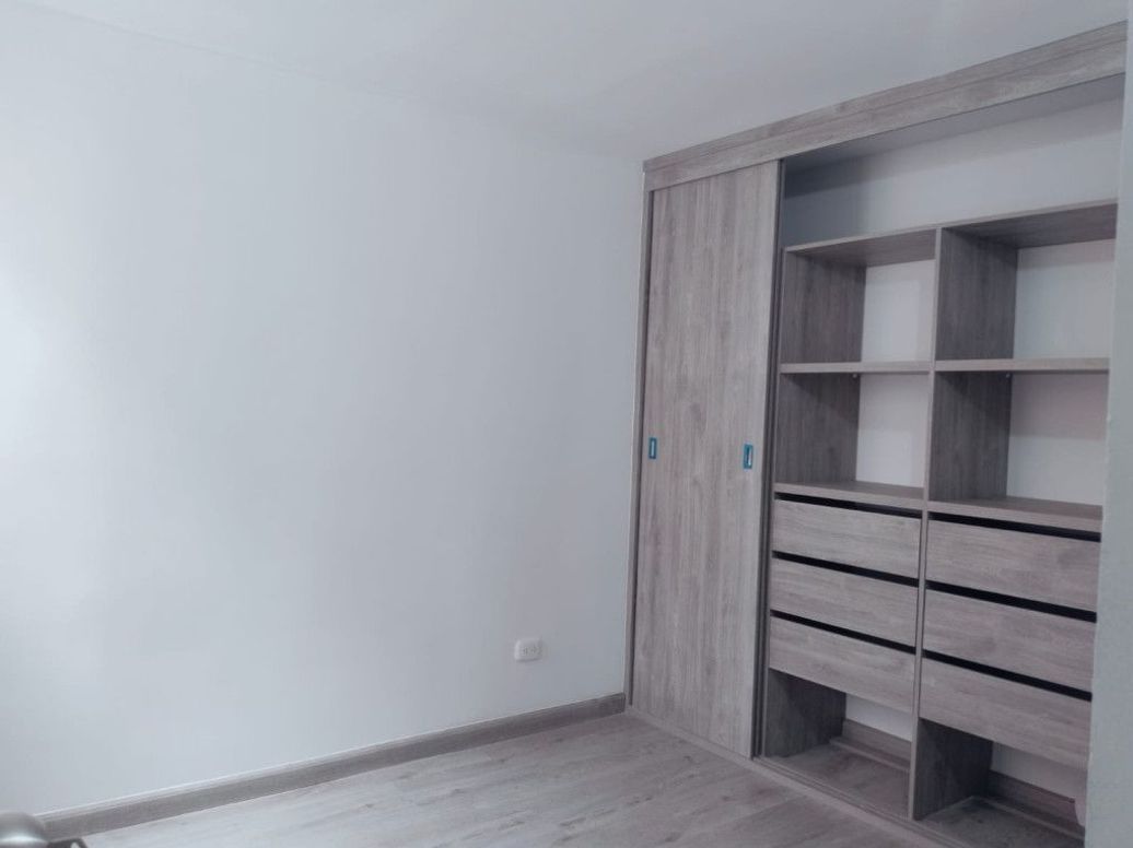 Apartamento de 2 alcobas en venta en Valladolid, Bogotá, 39 m² · foto 10 de 16