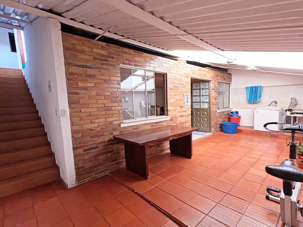 Casa de 5 alcobas en venta en Palermo Sur, Bogotá, 200 m² · foto 17 de 20
