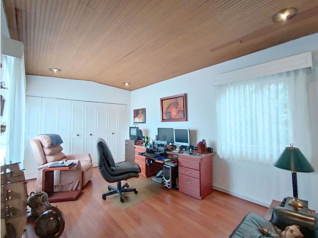 Casa de 4 alcobas en venta en Sotileza, Bogotá, 337 m² · foto 20 de 20