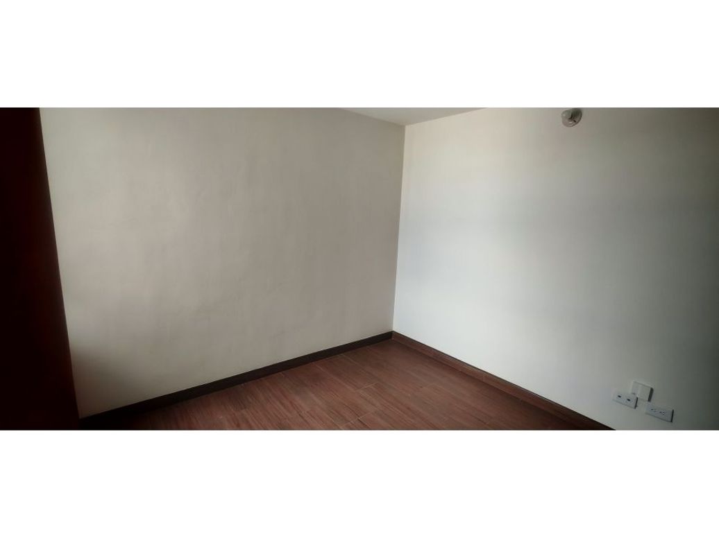 Apartamento de 2 alcobas en arriendo en Marco Fidel Suarez, Bogotá, 47 m² · foto 5 de 6