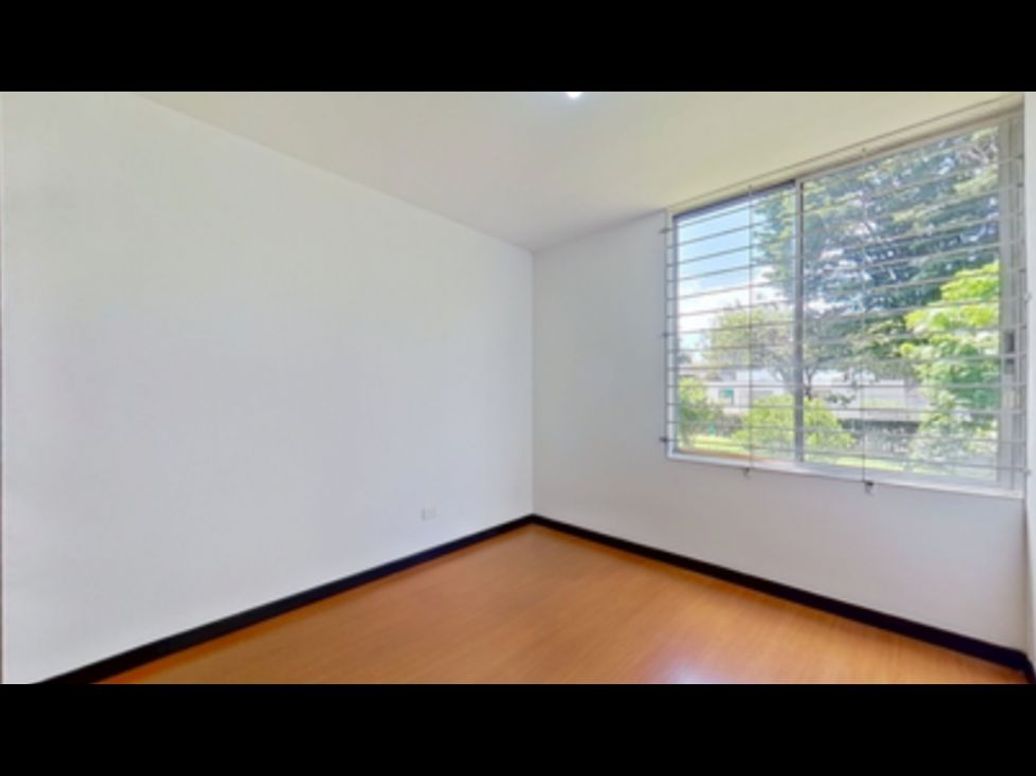 Apartamento de 3 alcobas en venta en Las Flores, Bogotá, 84 m² · foto 11 de 20