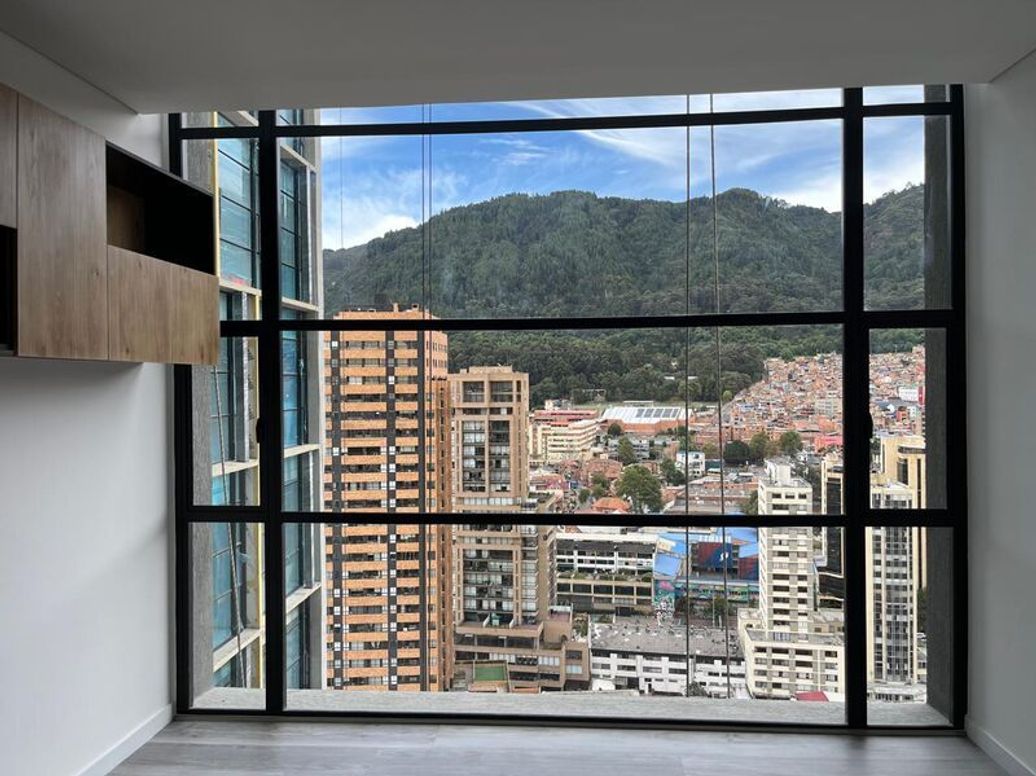 Apartaestudio en venta en Sagrado Corazon, Bogotá, 24 m² · foto 2 de 15