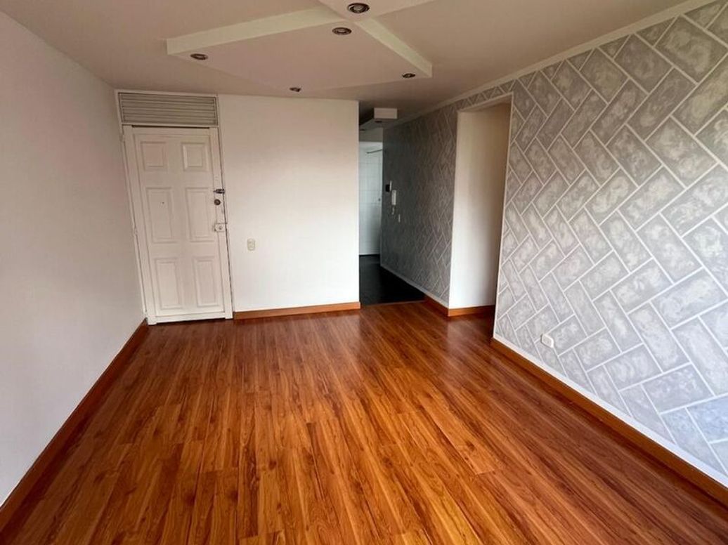 Apartamento de 3 alcobas en venta en El Palmar, Bogotá, 56 m² · foto 6 de 18