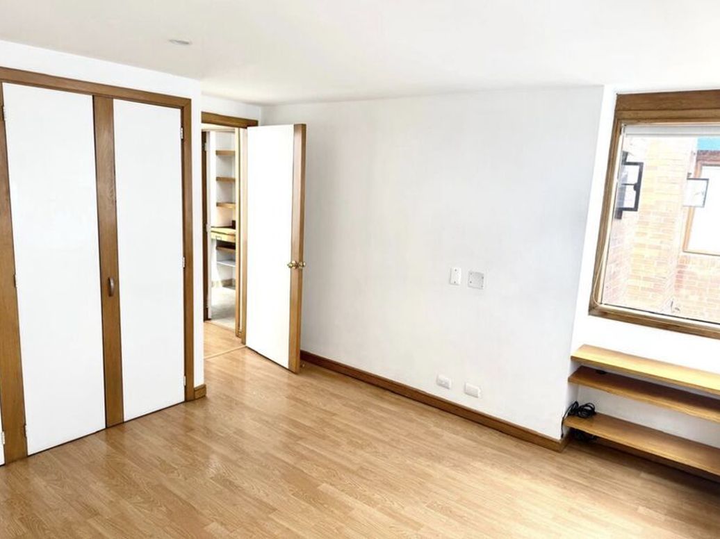 Apartamento de 2 alcobas en venta en San Patricio, Bogotá, 114 m² · foto 12 de 15