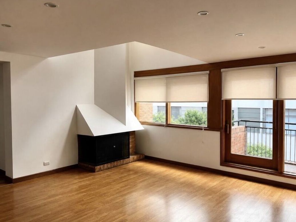 Apartamento de 2 alcobas en venta en San Patricio, Bogotá, 114 m² · foto 2 de 15