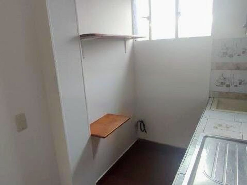 Apartamento de 5 alcobas en venta en San Isidro, Bogotá, 90 m² · foto 3 de 15
