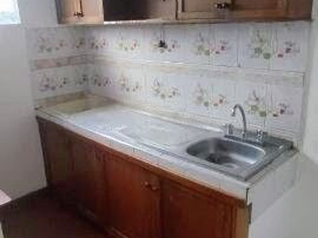 Apartamento de 5 alcobas en venta en San Isidro, Bogotá, 90 m² · foto 4 de 15