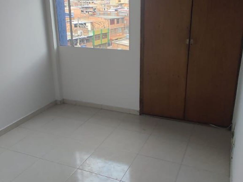 Apartamento de 5 alcobas en venta en San Isidro, Bogotá, 90 m² · foto 7 de 15