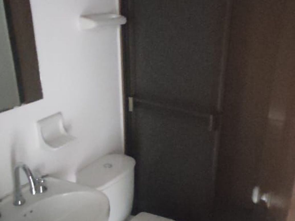 Apartamento de 5 alcobas en venta en San Isidro, Bogotá, 90 m² · foto 11 de 15