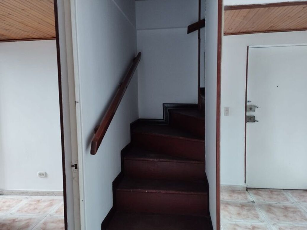 Apartamento de 5 alcobas en venta en San Isidro, Bogotá, 90 m² · foto 14 de 15