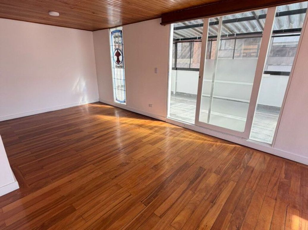 Apartamento de 3 alcobas en venta en Los Cedritos, Bogotá, 155 m² · foto 7 de 20