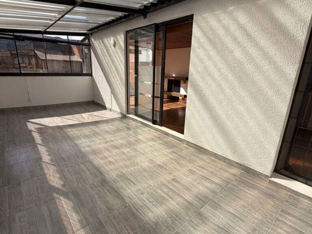 Apartamento de 3 alcobas en venta en Los Cedritos, Bogotá, 155 m² · foto 8 de 20