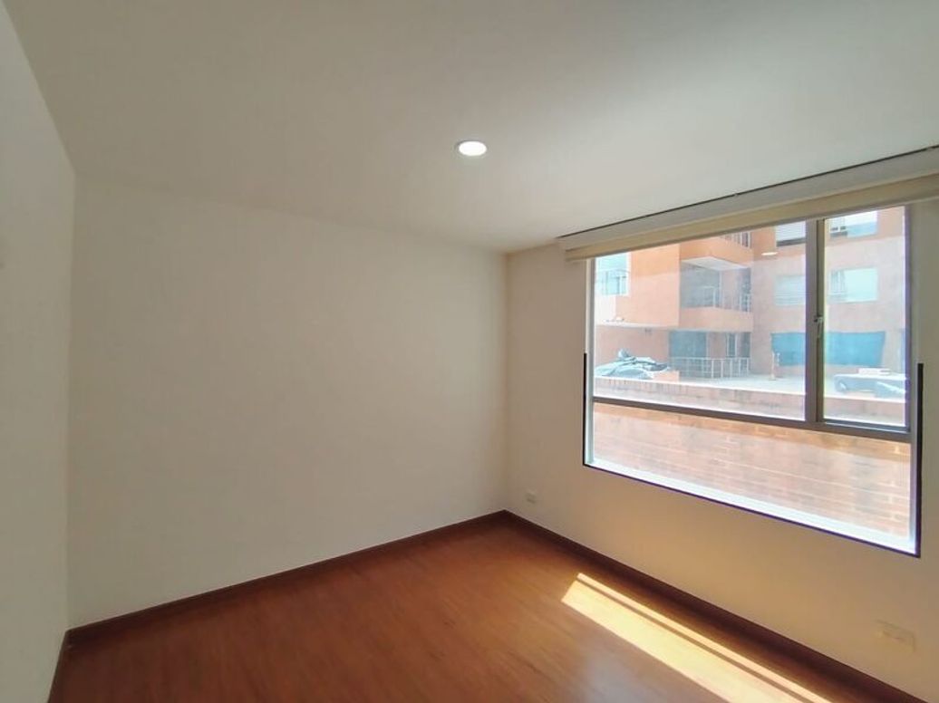 Apartamento de 3 alcobas en venta en Popular Modelo, Bogotá, 98 m² · foto 11 de 20