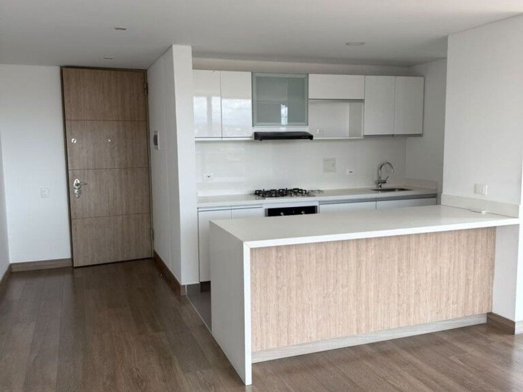Apartamento de 3 alcobas en venta en Cantalejo, Bogotá, 96 m² · foto 3 de 20