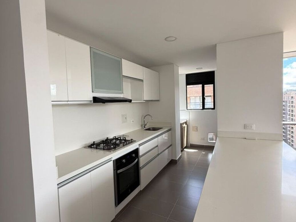 Apartamento de 3 alcobas en venta en Cantalejo, Bogotá, 96 m² · foto 5 de 20