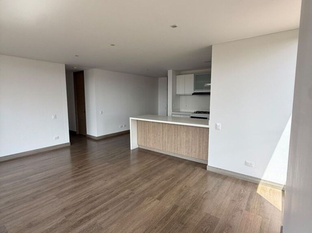 Apartamento de 3 alcobas en venta en Cantalejo, Bogotá, 96 m² · foto 8 de 20