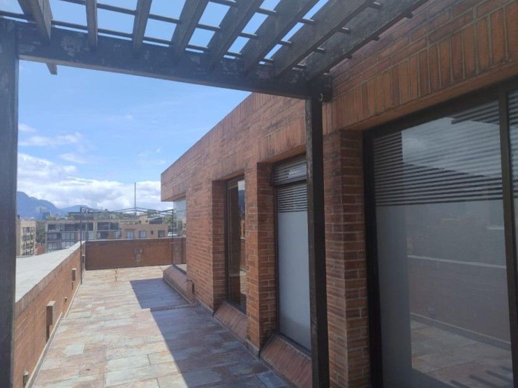 Apartamento de 5 alcobas en venta en San Patricio, Bogotá, 379 m² · foto 12 de 13