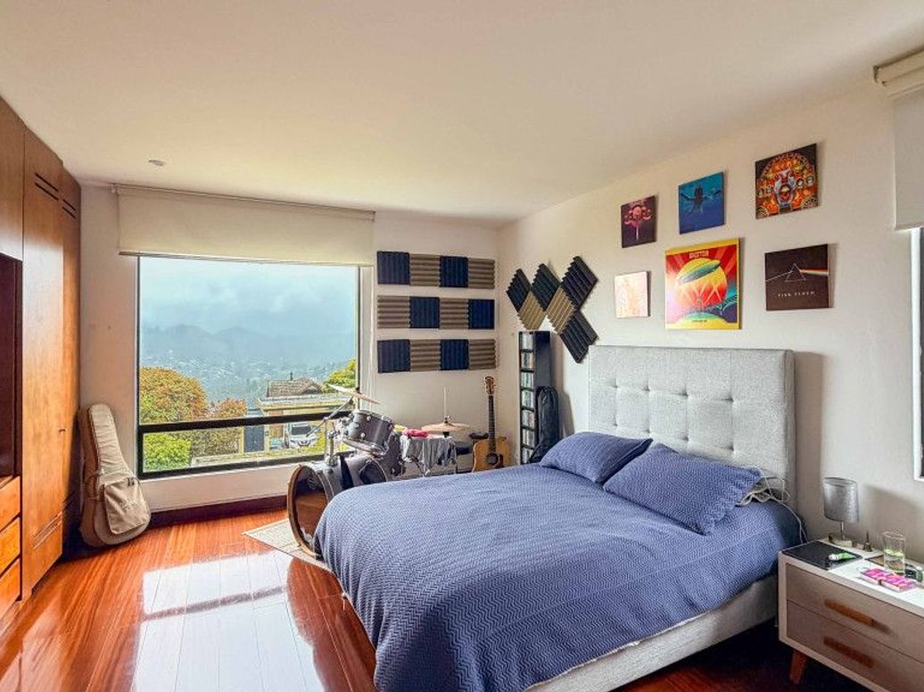 Casa de 4 alcobas en venta en La Merced Norte, Bogotá, 320 m² · foto 16 de 20