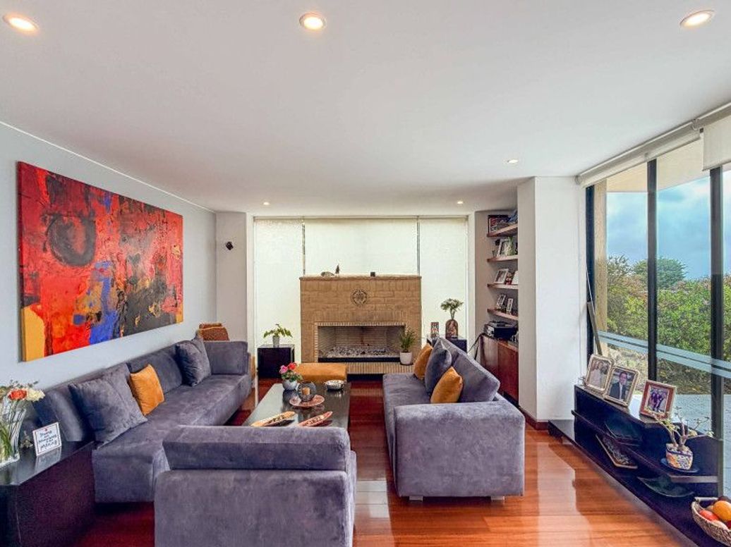Casa de 4 alcobas en venta en La Merced Norte, Bogotá, 320 m² · foto 4 de 20