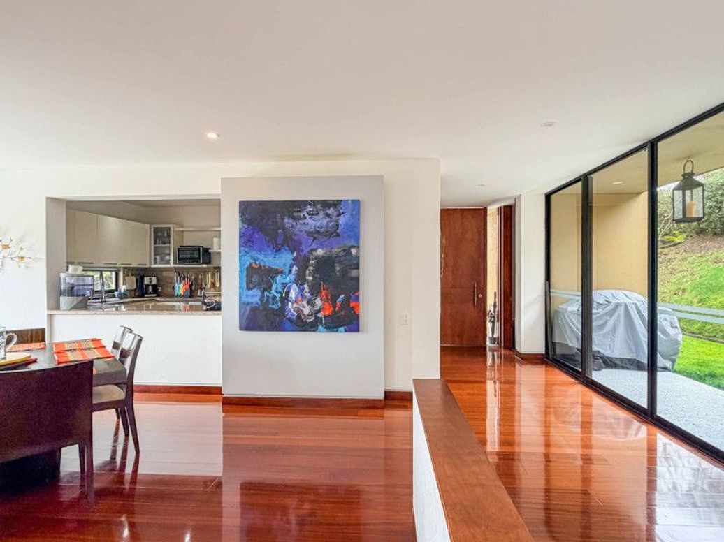 Casa de 4 alcobas en venta en La Merced Norte, Bogotá, 320 m² · foto 6 de 20