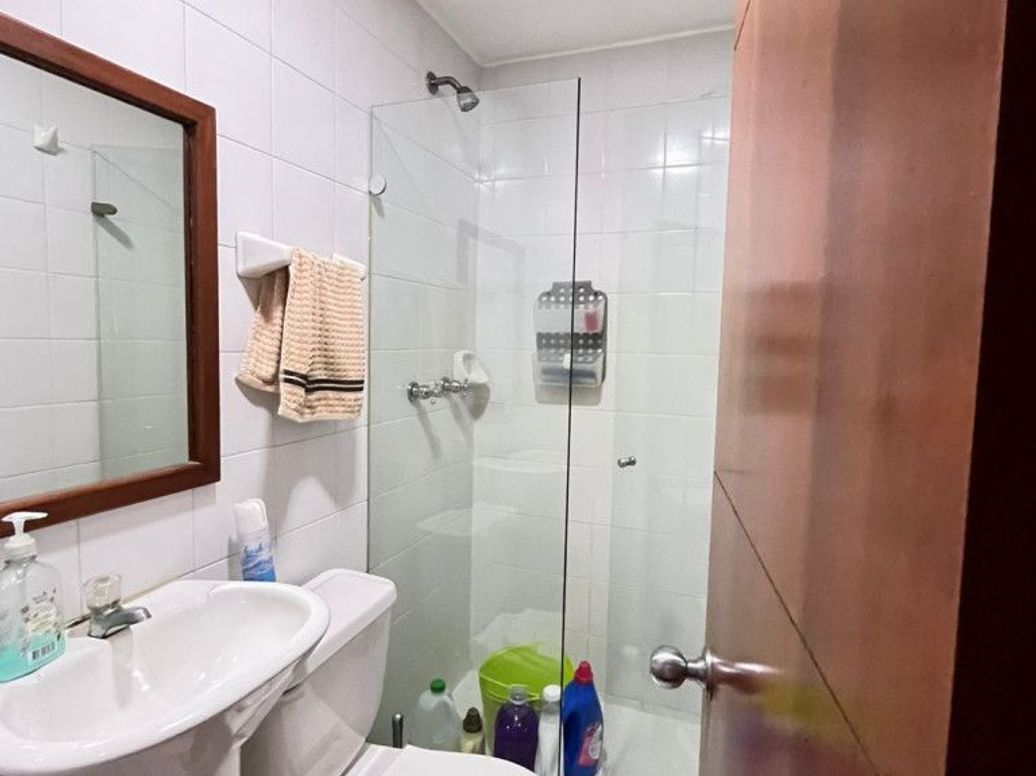 Apartamento de 4 alcobas en venta en Mónaco, Bogotá, 184 m² · foto 7 de 20