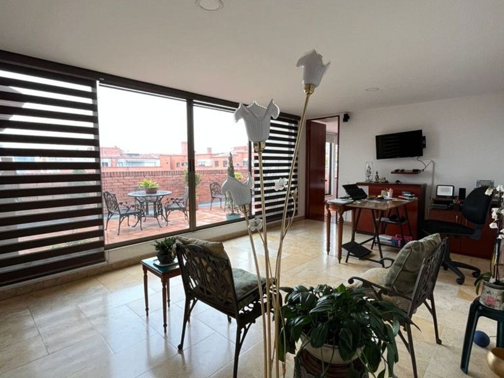 Apartamento de 4 alcobas en venta en Mónaco, Bogotá, 184 m² · foto 19 de 20