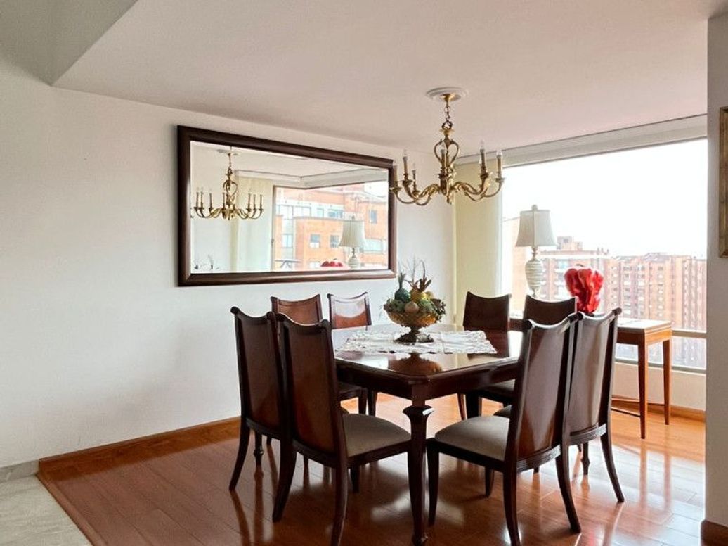 Apartamento de 4 alcobas en venta en Mónaco, Bogotá, 184 m² · foto 3 de 20